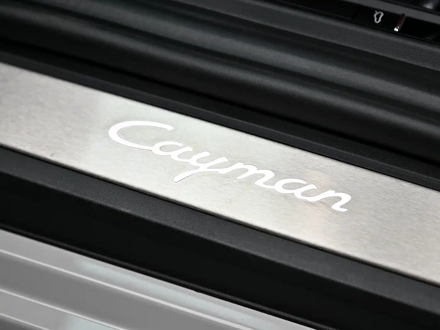 Porsche 718 2023 Cayman Style Edition 2.0T фото 8