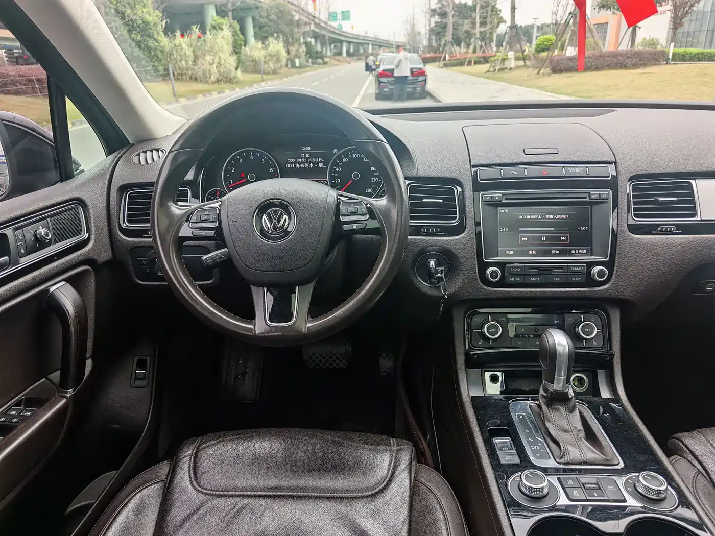 Volkswagen Touareg 2017 3.0TSI Explorer Edition фото 9