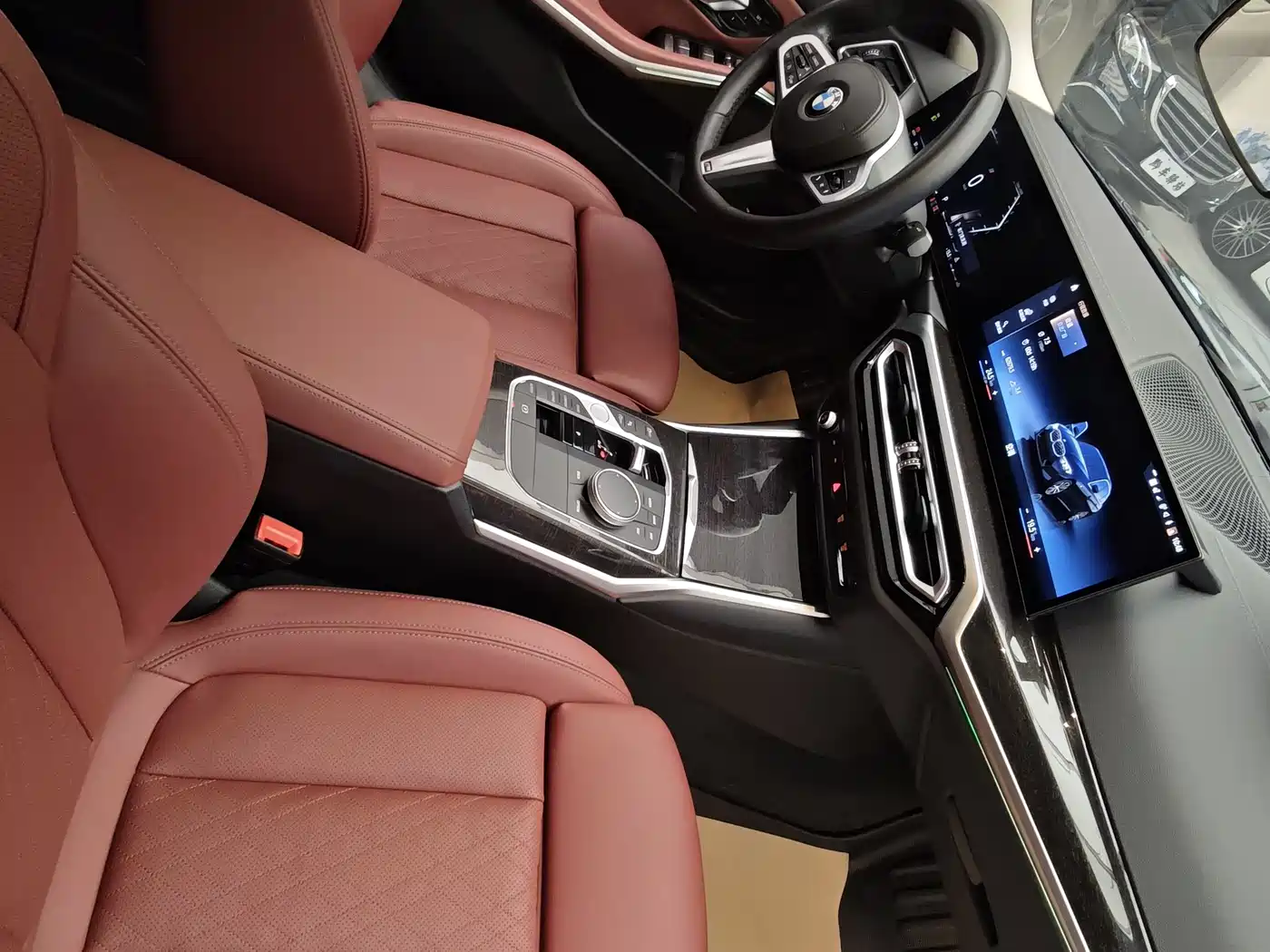 BMW 3 Series 2023 325Li M Sport Package фото 11