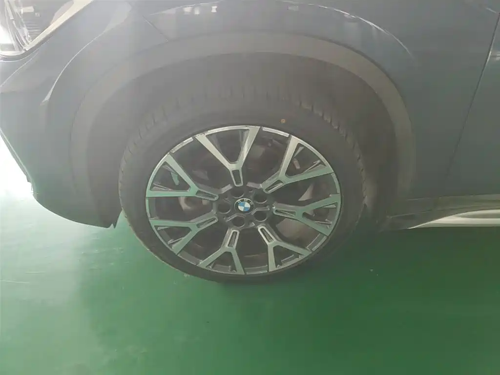 BMW X1 2021 xDrive25Li Exclusive фото 23