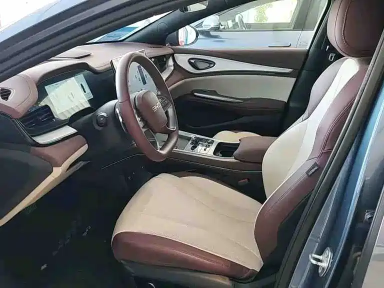 BYD Seal 07 DM-i 2025 2025 Model DM-i 1.5L 125km Luxury