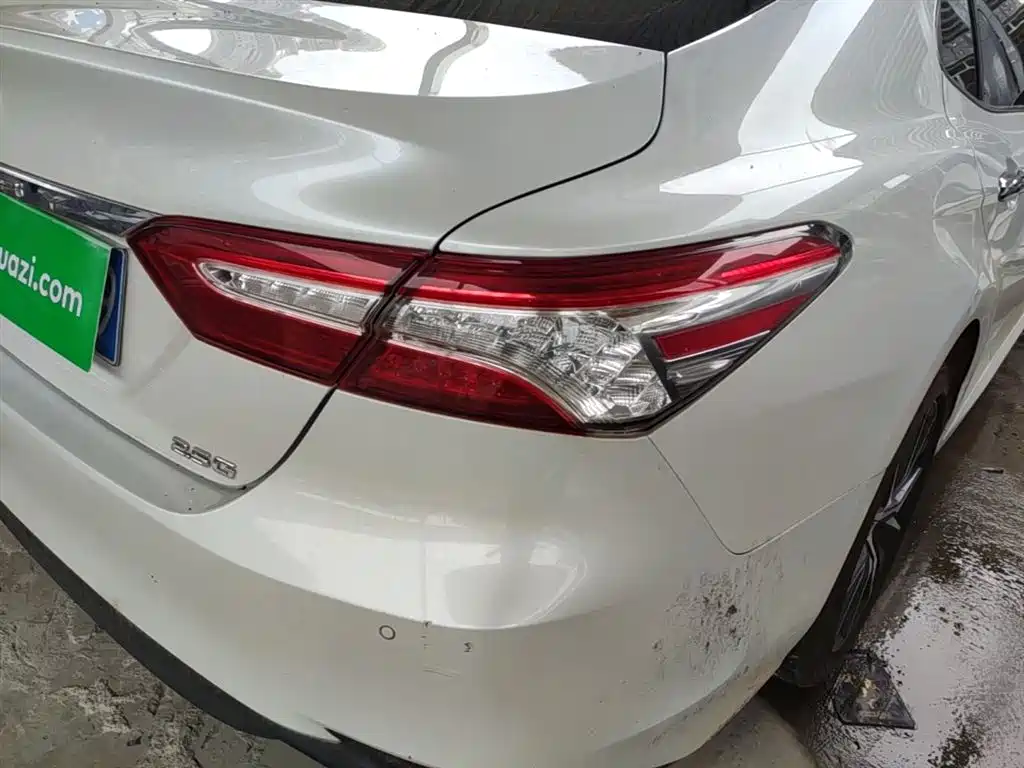 Toyota Camry 2021 2.5G Luxury Edition фото 8