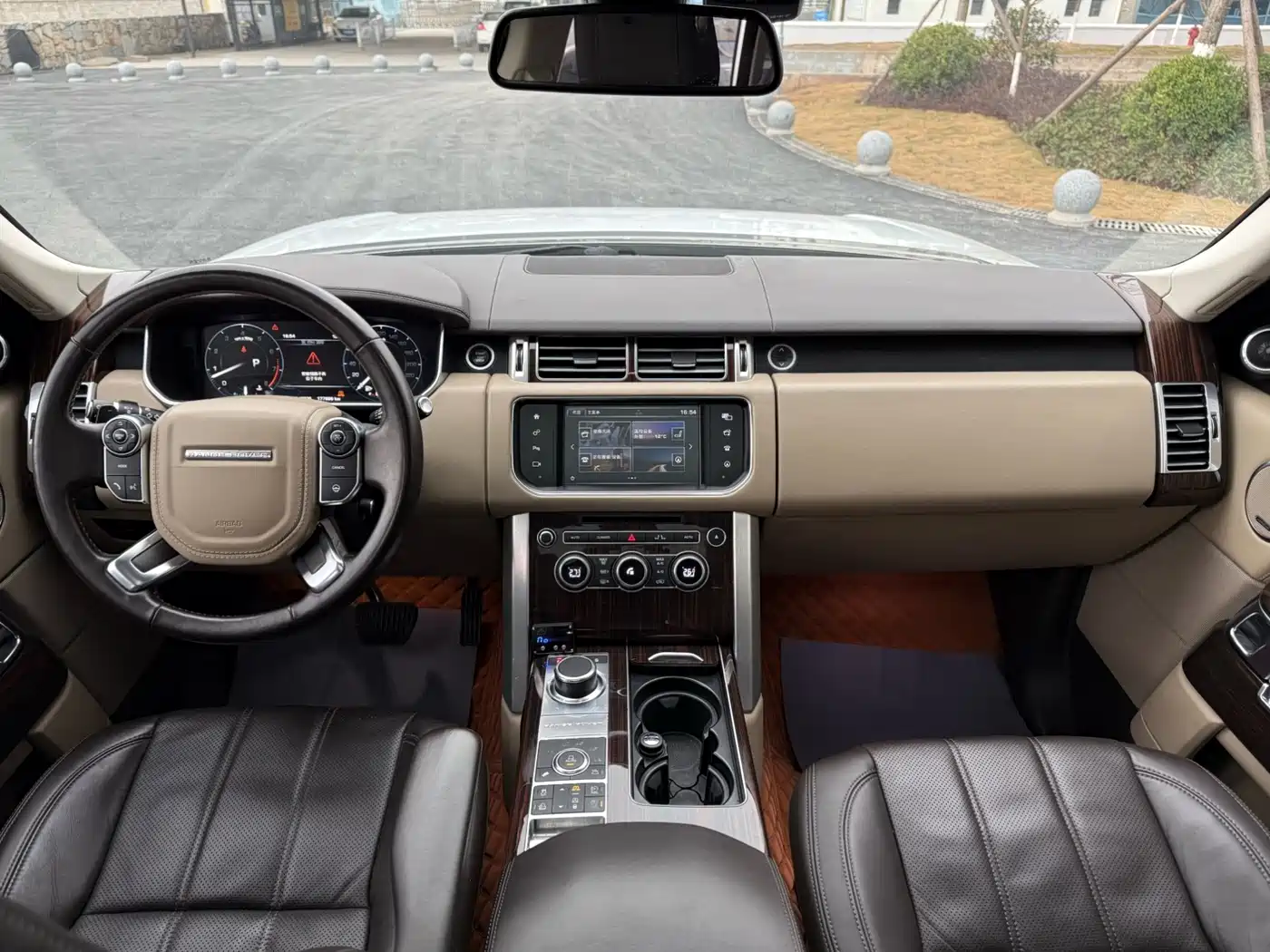 Land Rover Range Rover 2016 3.0 SC V6 Vogue SE Autobiography LWB фото 5