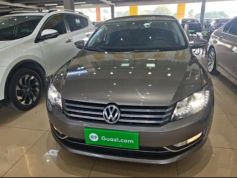 Volkswagen Passat 2014 2.0TSI DSG Executive Edition фото 3
