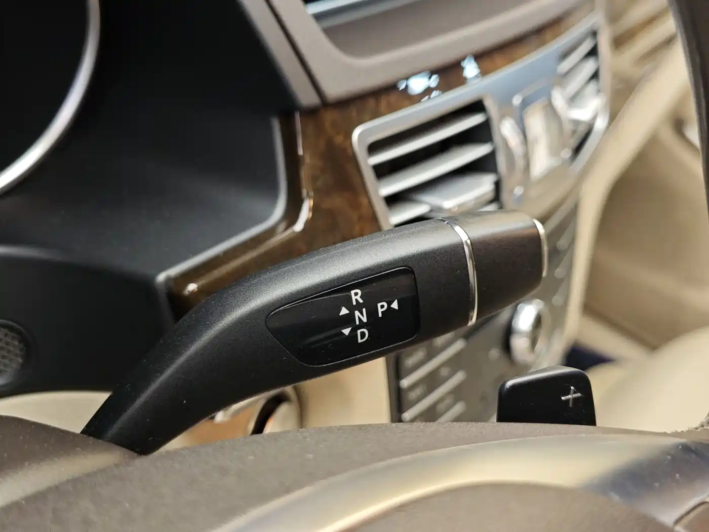 Mercedes-Benz E-Class 2015 E 260 L фото 16
