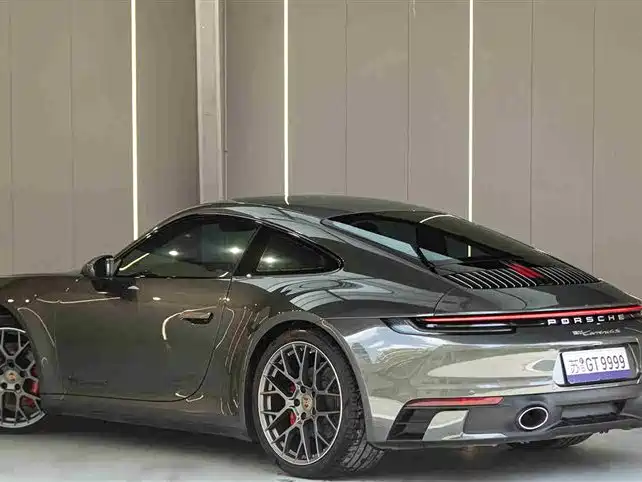 Porsche 911 2022 Carrera 4S 3.0T фото 8