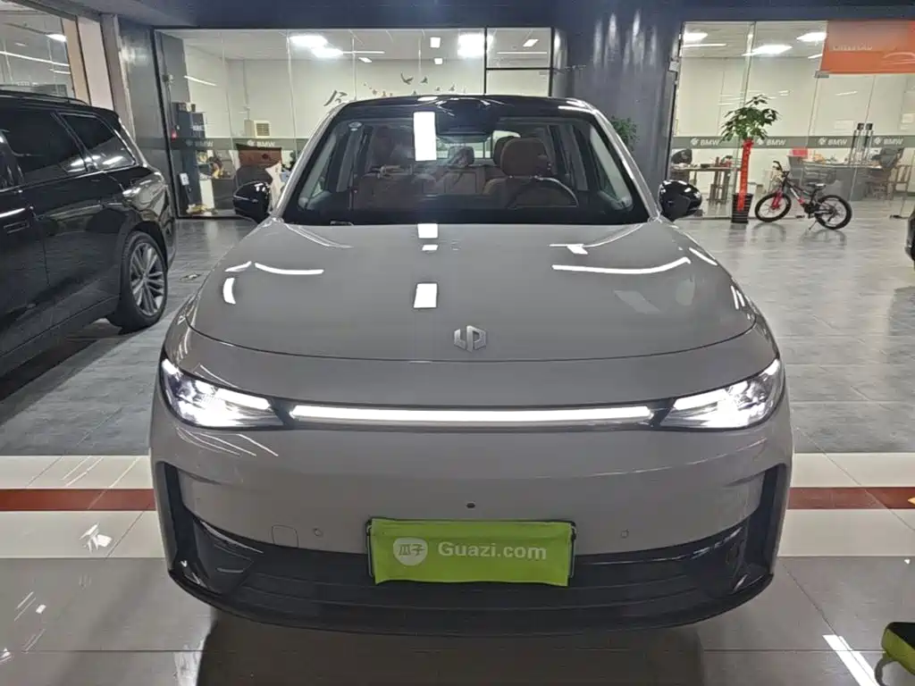 Фото 3 - Leapmotor C10