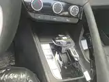 صورة 14 - Hyundai Elantra