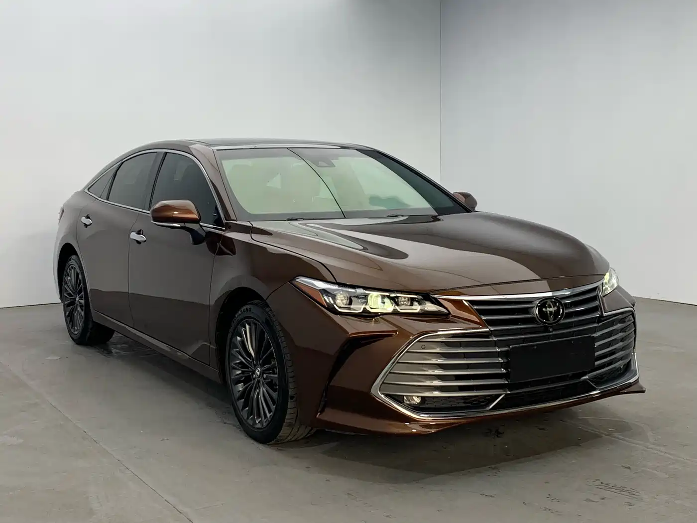 Toyota Avalon 2019 2.5L Touring Premium (China V) фото 3