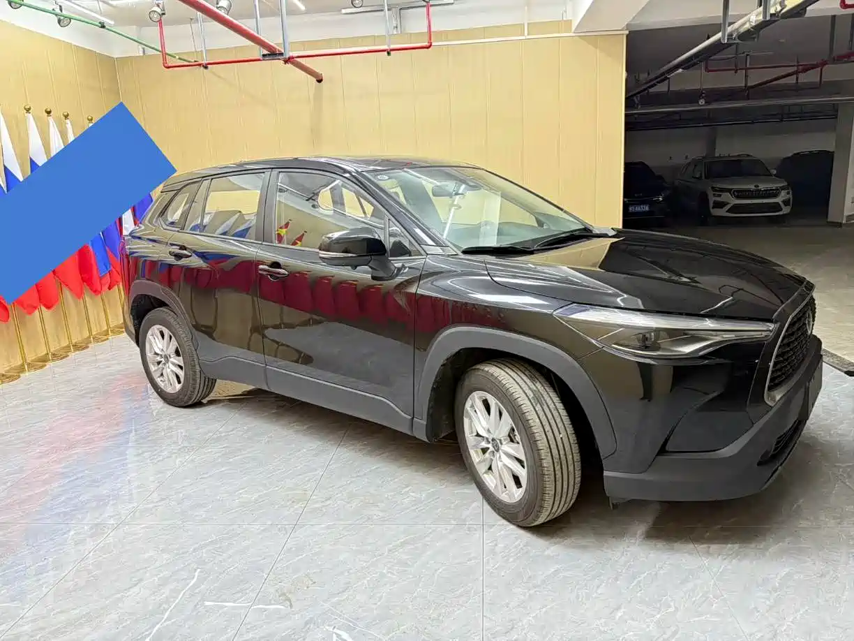 Toyota Corolla Cross 2022 2.0L Premium Edition фото 3
