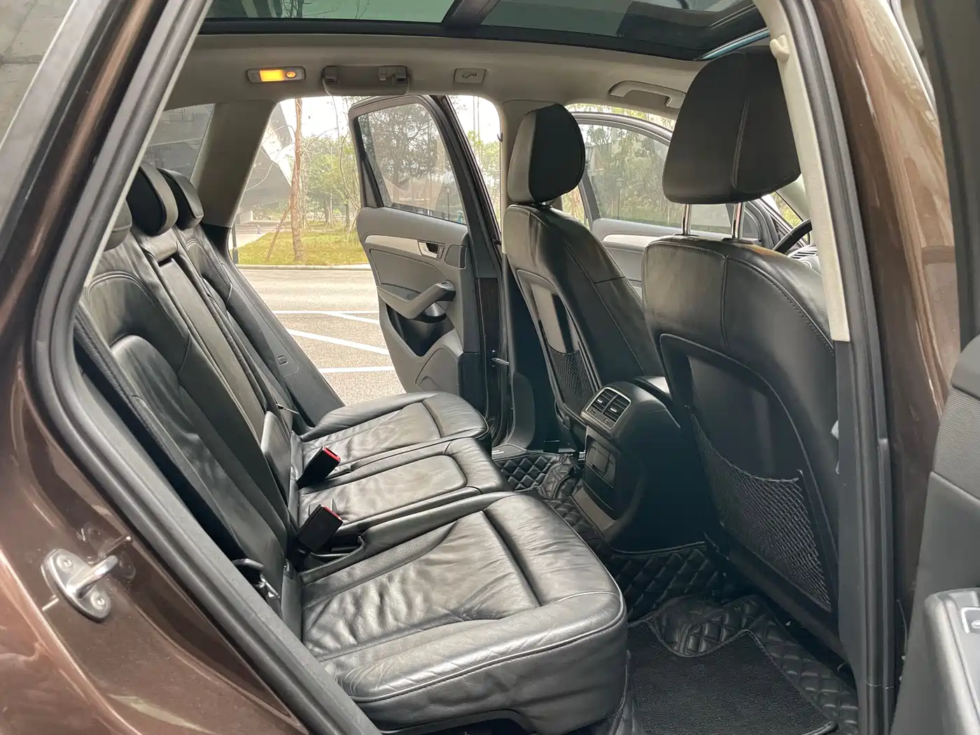 Audi Q5 2015 40 TFSI Technology фото 13