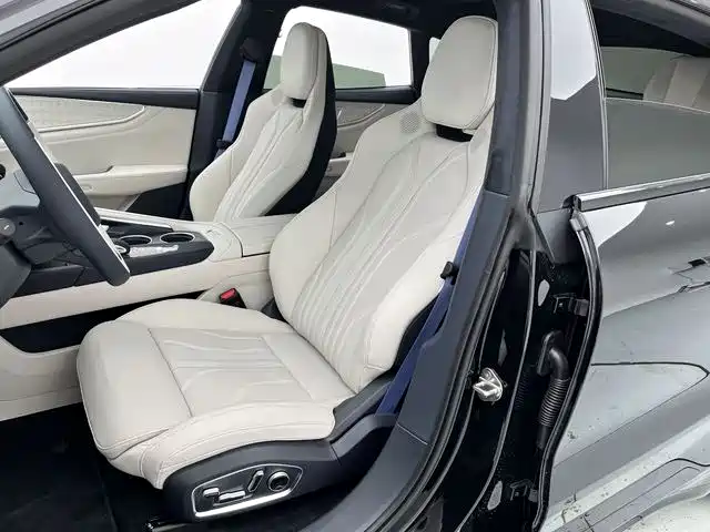 ZEEKR EXTREME KRYPTON 001