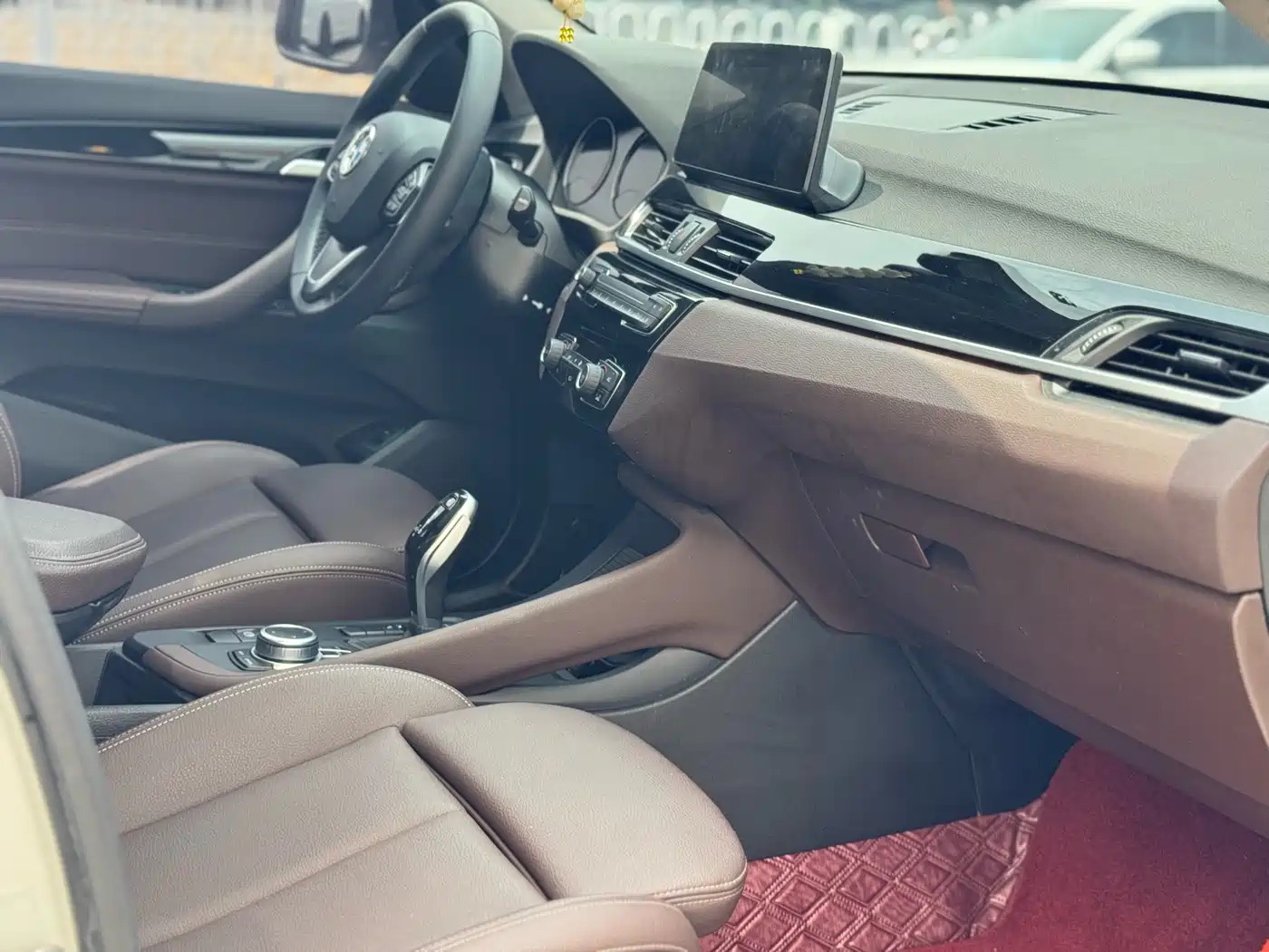 BMW X1 2020 sDrive25Li Leading Model фото 10