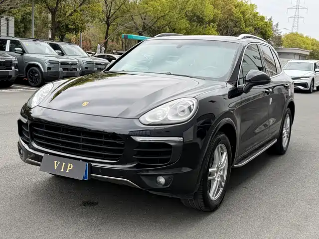 PORSCHE CAYENNE