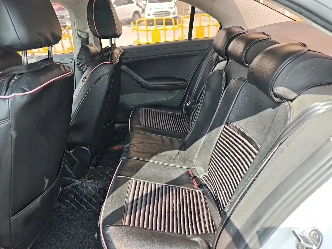 Volkswagen Jetta 2019 Dream Edition 1.5L Auto Fashion фото 13