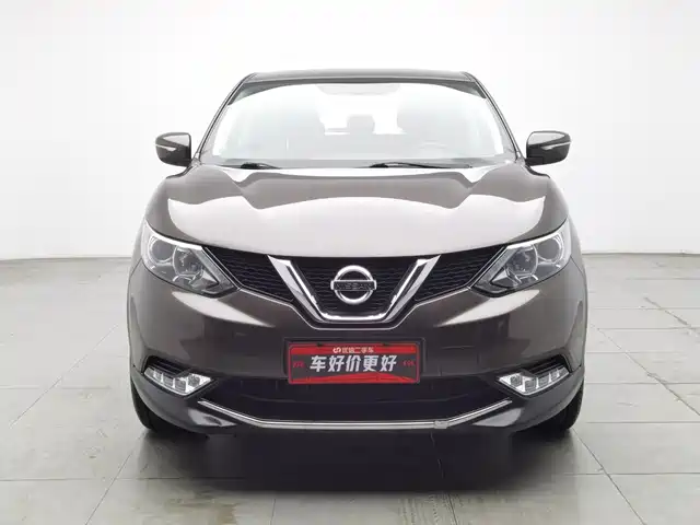 Nissan Qashqai 2016 2.0L CVT Elite Edition — фото 3