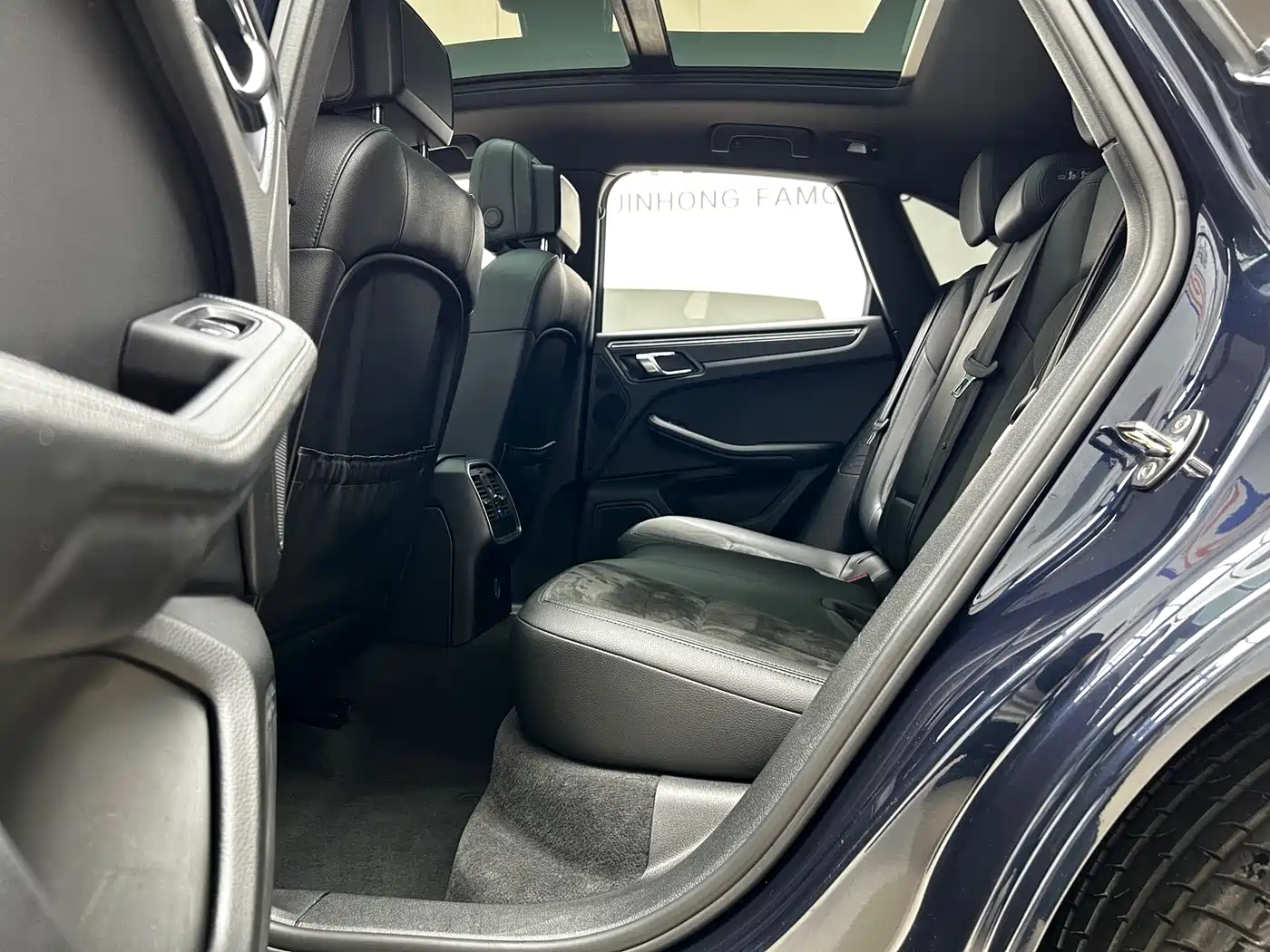 Porsche Macan 2017 Macan 2.0T фото 12