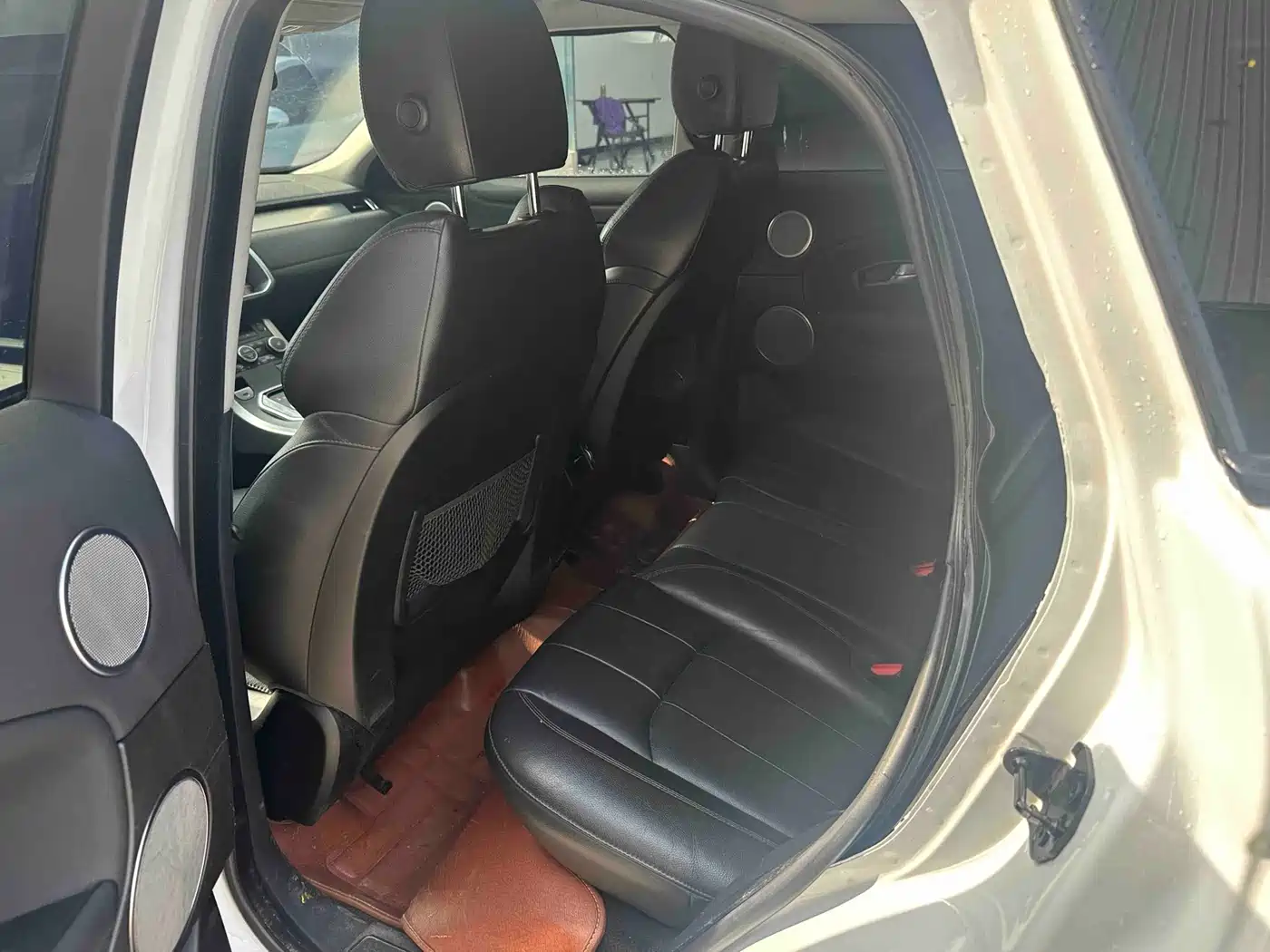 Photo 6 - Land Rover Range Rover Evoque