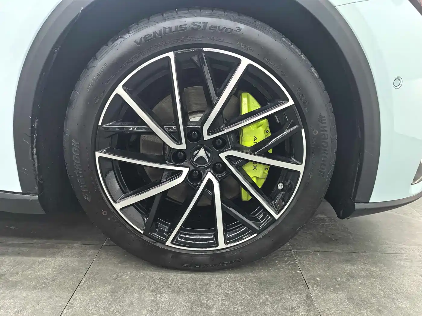 ARCFOX EXTREME FOX POLAR FOX ALPHA S5