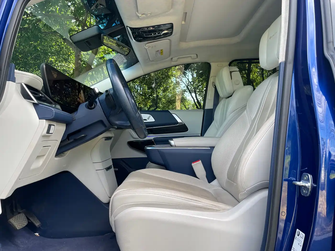 Buick Century 2023 2023 2.0T 7-Seater World Edition