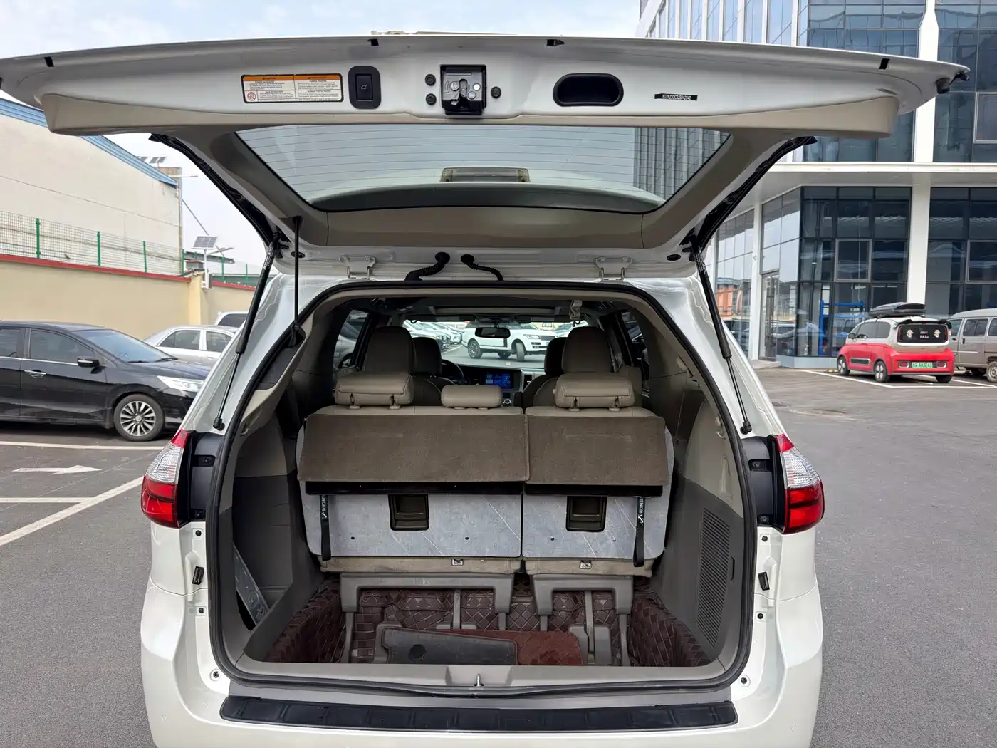 Toyota Sienna 2015 3.5L 2WD L фото 14