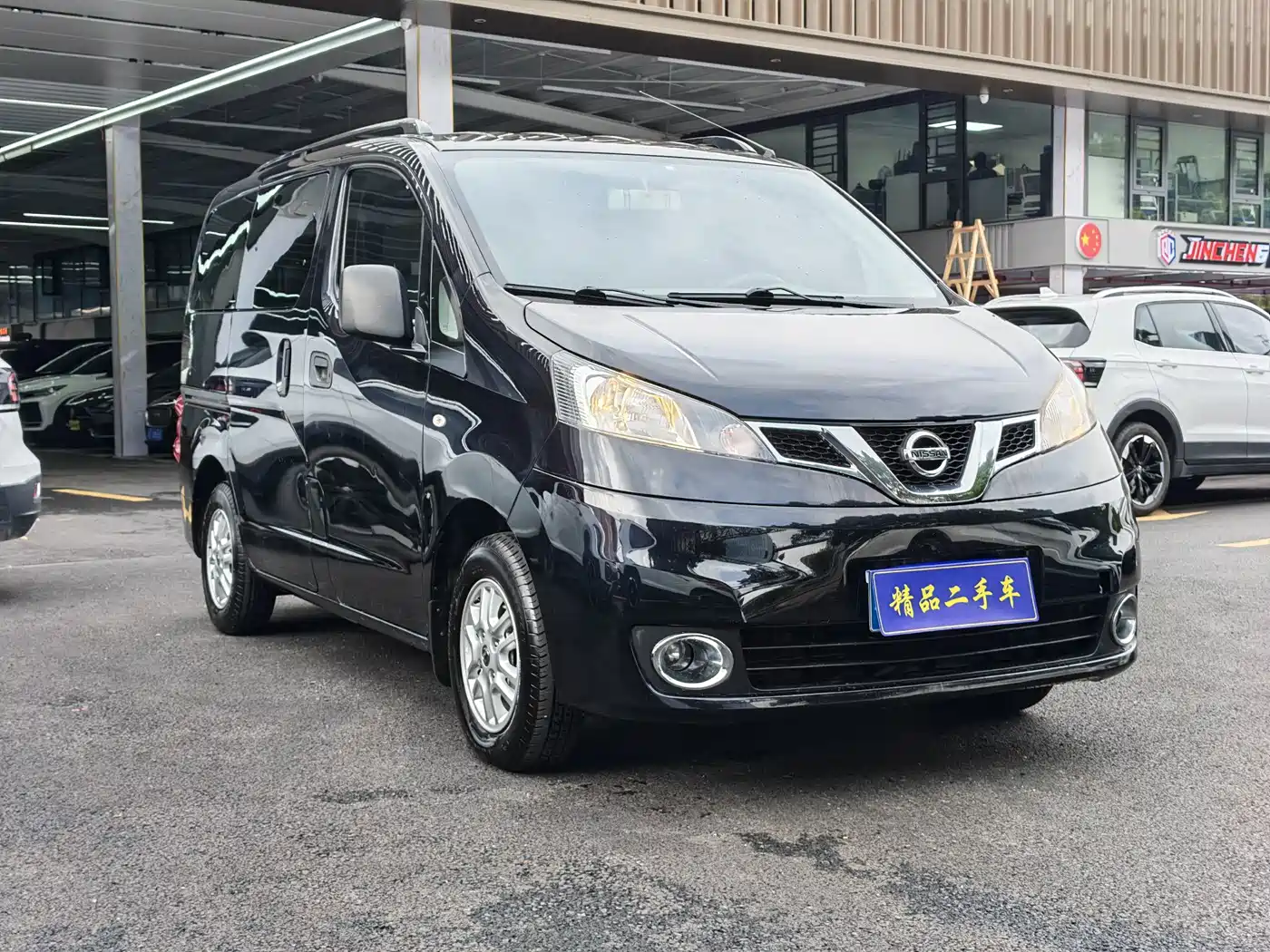 Nissan NV200 2014 2014 1.6L CVT Luxury (China IV)