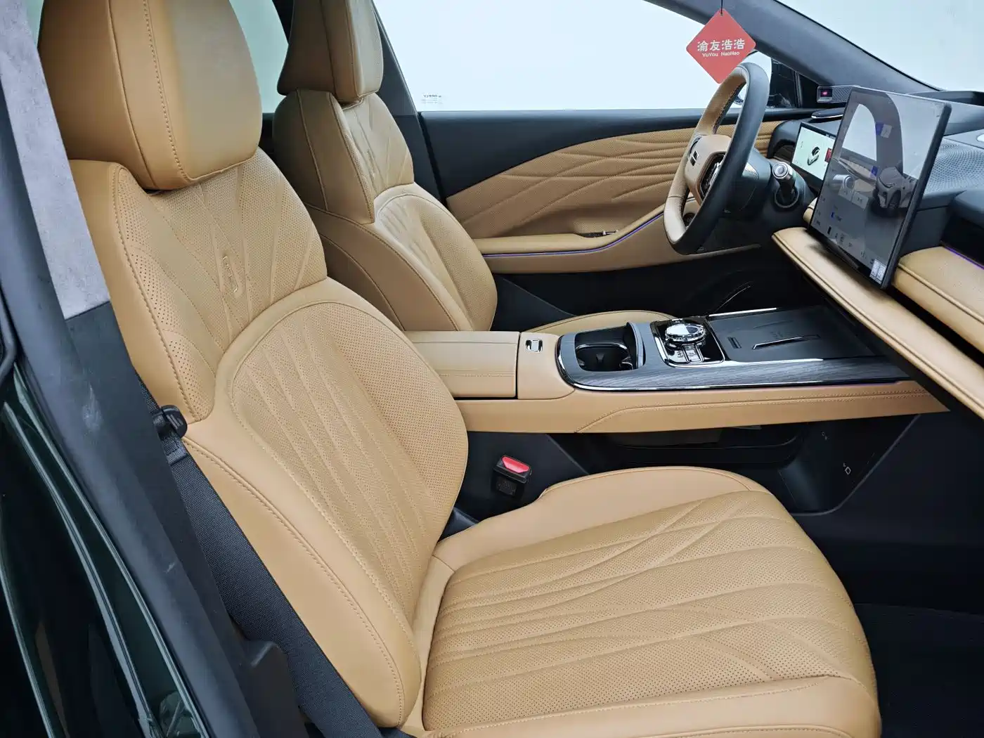 Geely Galaxy Galaxy Xingyao 8 2025 130km EM-P Starship Edition фото 9