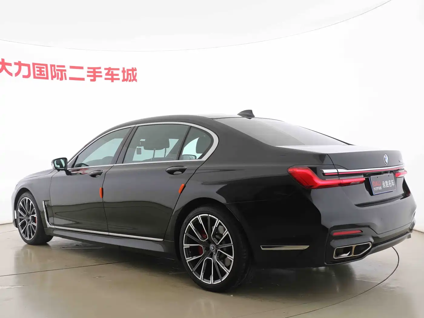 BMW 7 Series 2018 730Li Leading Type M Sport Package фото 14