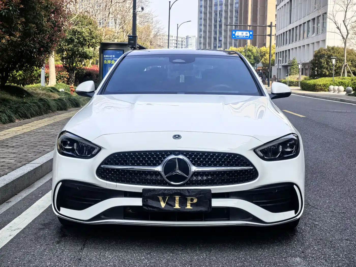 Mercedes-Benz C-Class 2023 C 260 L Sport фото 2