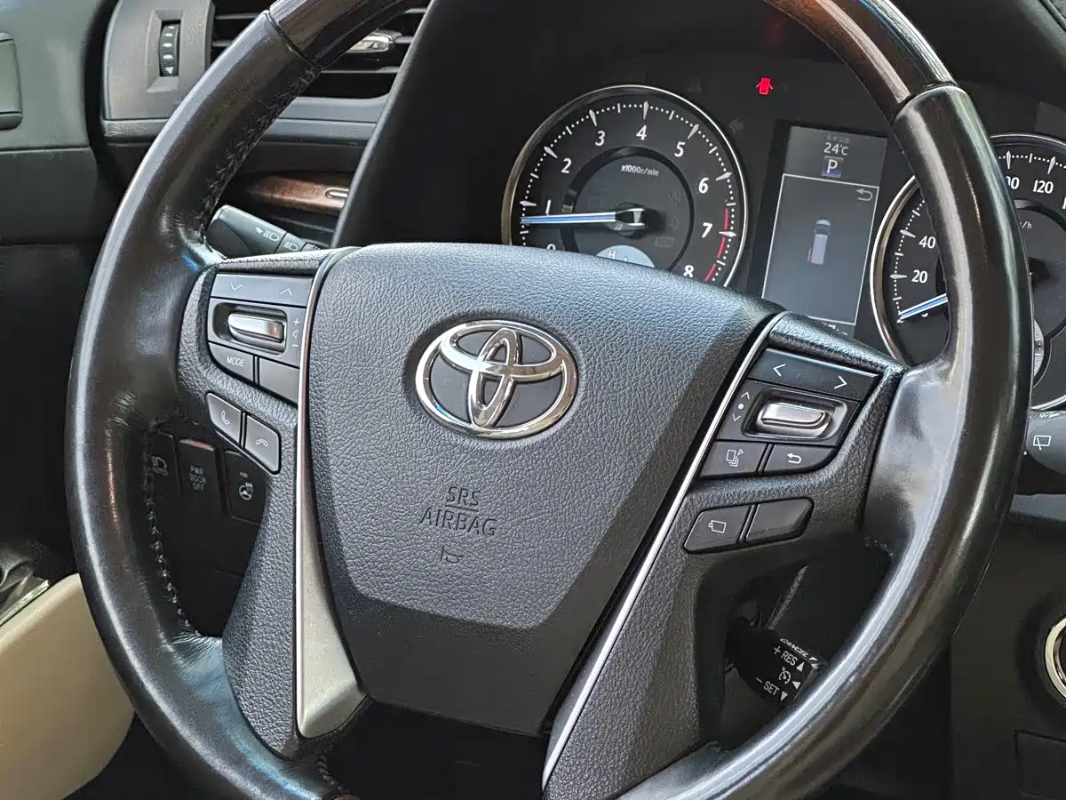Toyota Alphard 2018 3.5L Premium фото 22