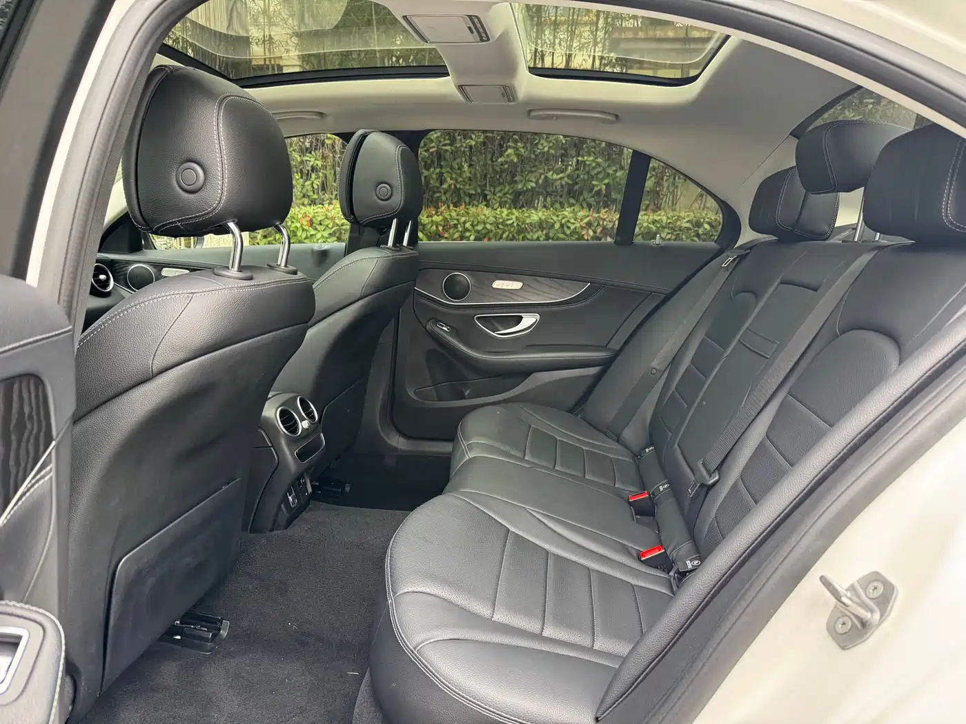 Mercedes-Benz C-Class 2020 Facelift C 260 L Sport фото 16