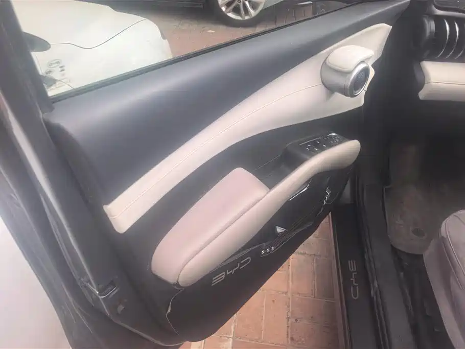 BYD Yuan PLUS 2025 Smart Drive Edition 430KM Leading фото 7
