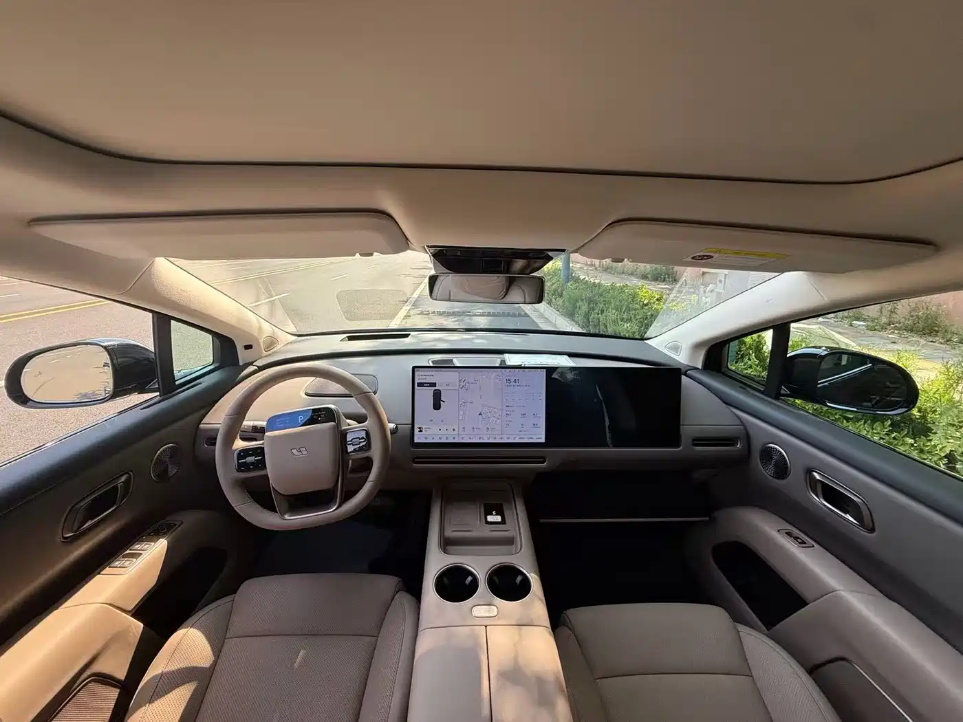 Li Auto Li i8 2026 2025 Standard Edition