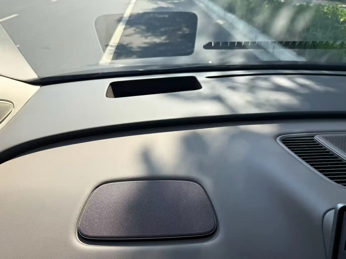 Li Auto Li i8 2026 2025 Standard Edition