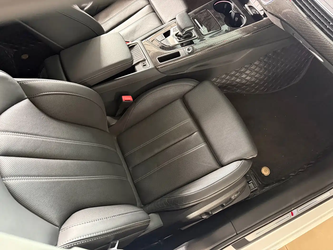 Audi A4L 2020 40 TFSI Luxury Dynamic фото 11