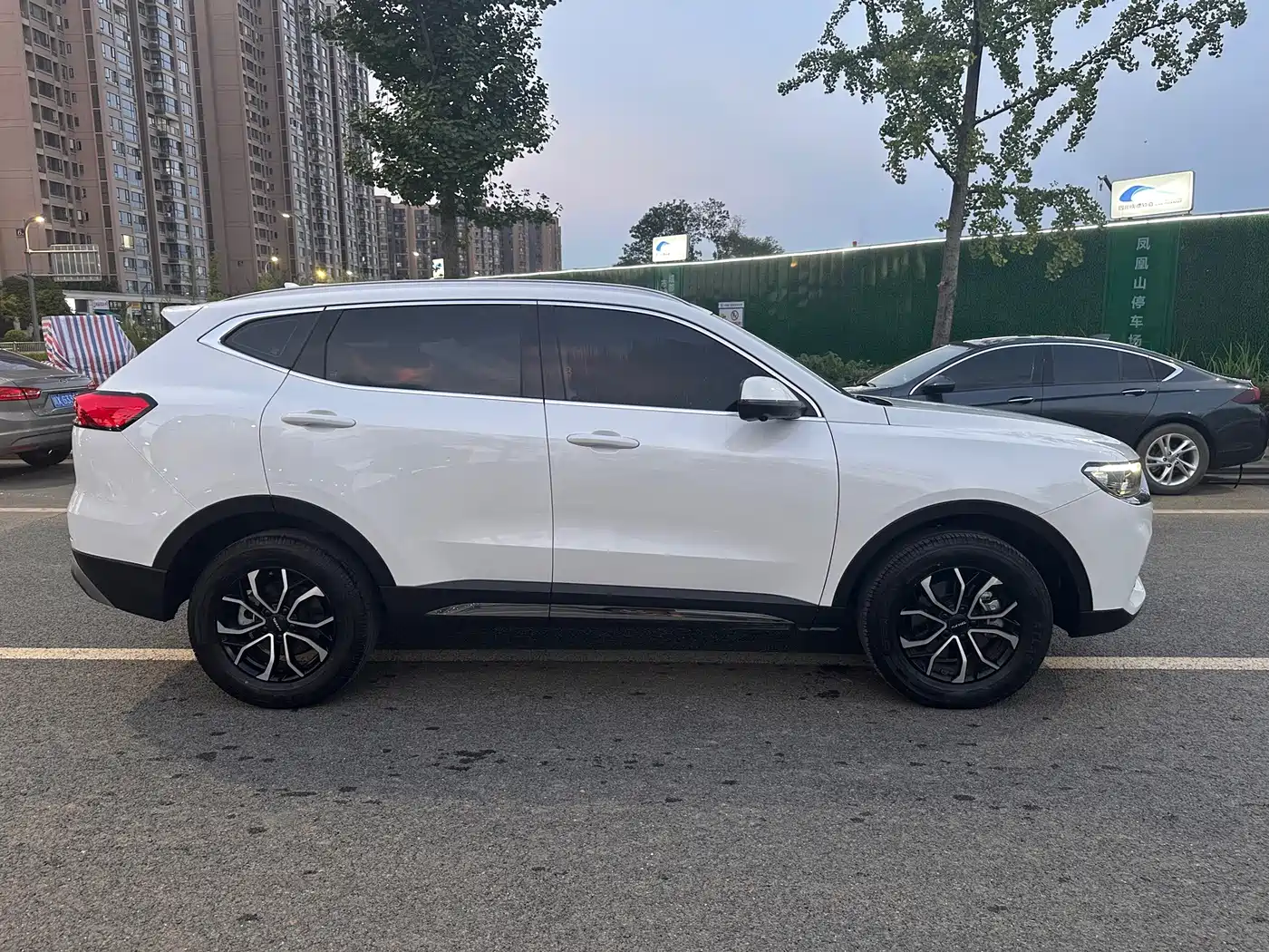 Фото 3 - Haval H6