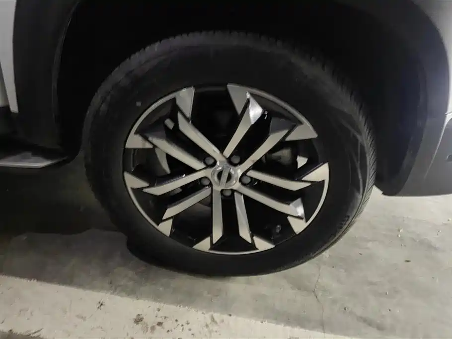 Haval Big Dog 2021 Facelift 1.5T DCT FWD Ma Quan Edition фото 6