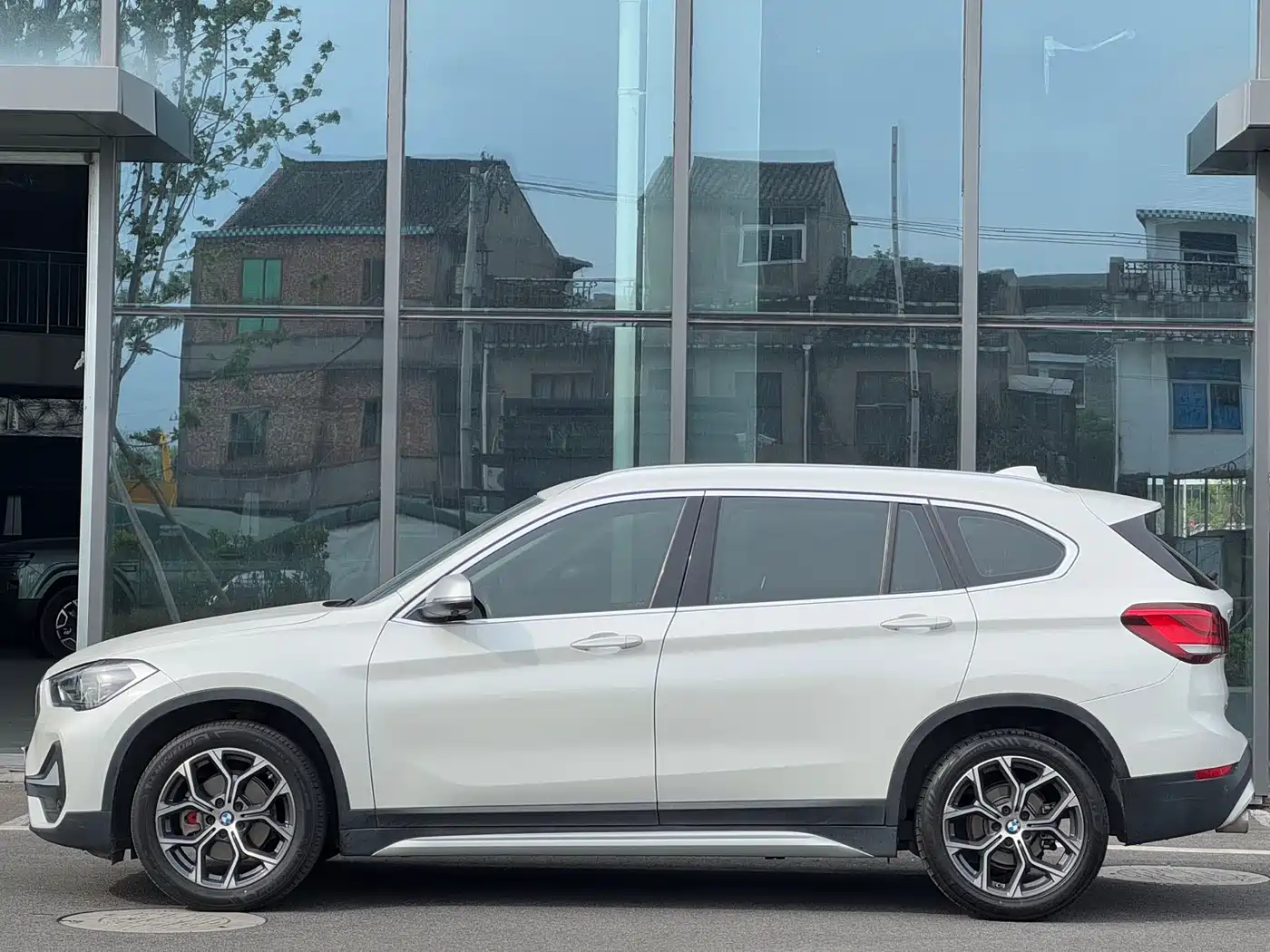 BMW X1 2021 sDrive20Li Exclusive фото 5