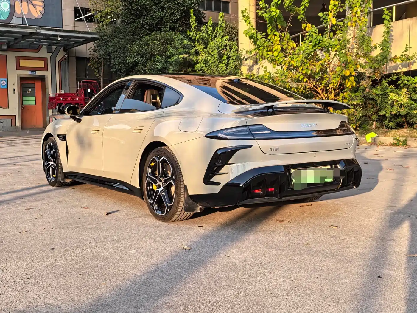 XIAOMI CAR XIAOMI SU7