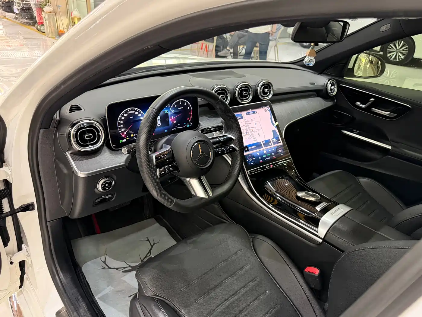 Mercedes-Benz C-Class 2023 C 260 L Sport фото 5