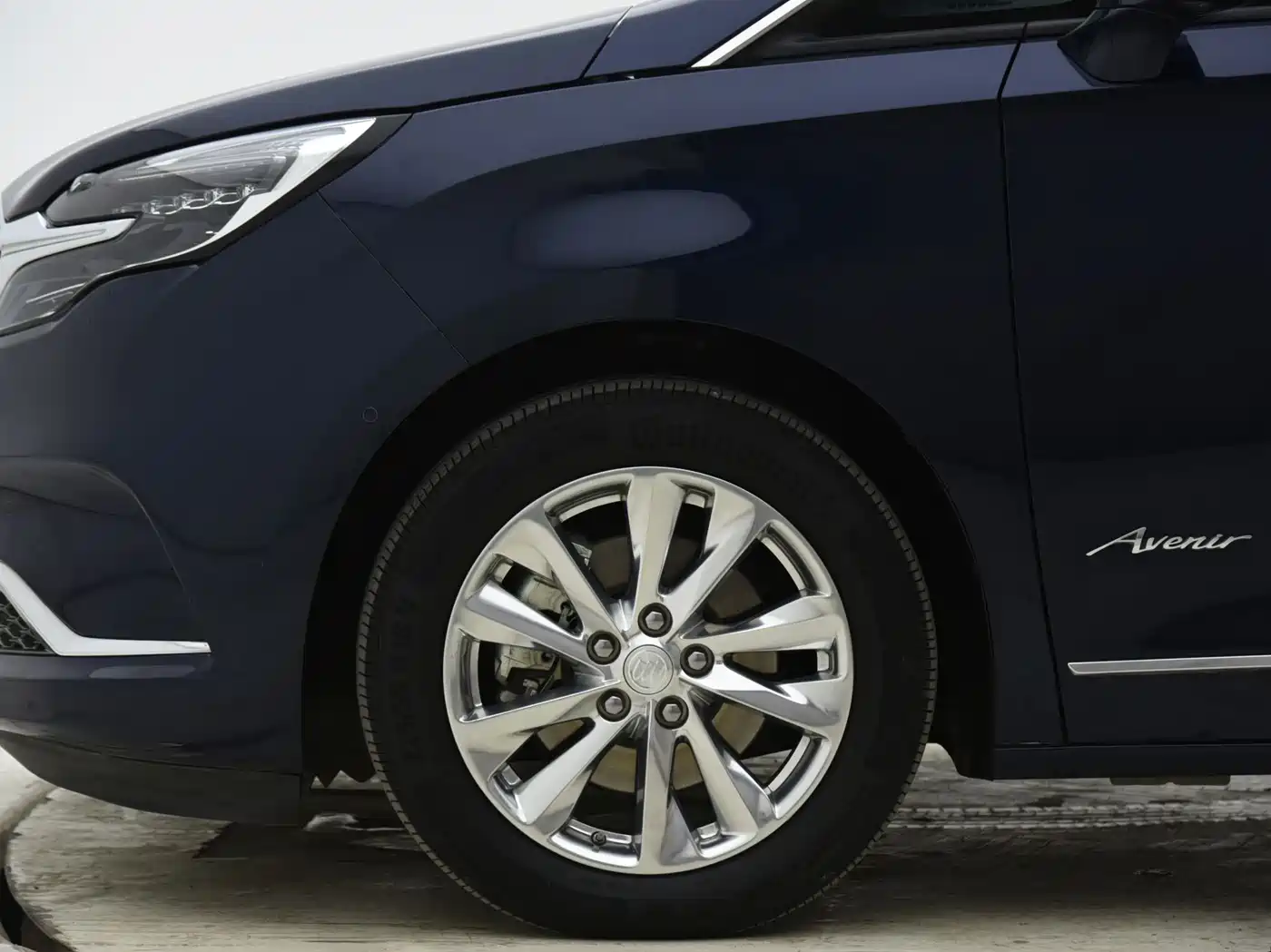 Buick GL8 2020 Avenir Four-Seat Prestige Edition фото 3