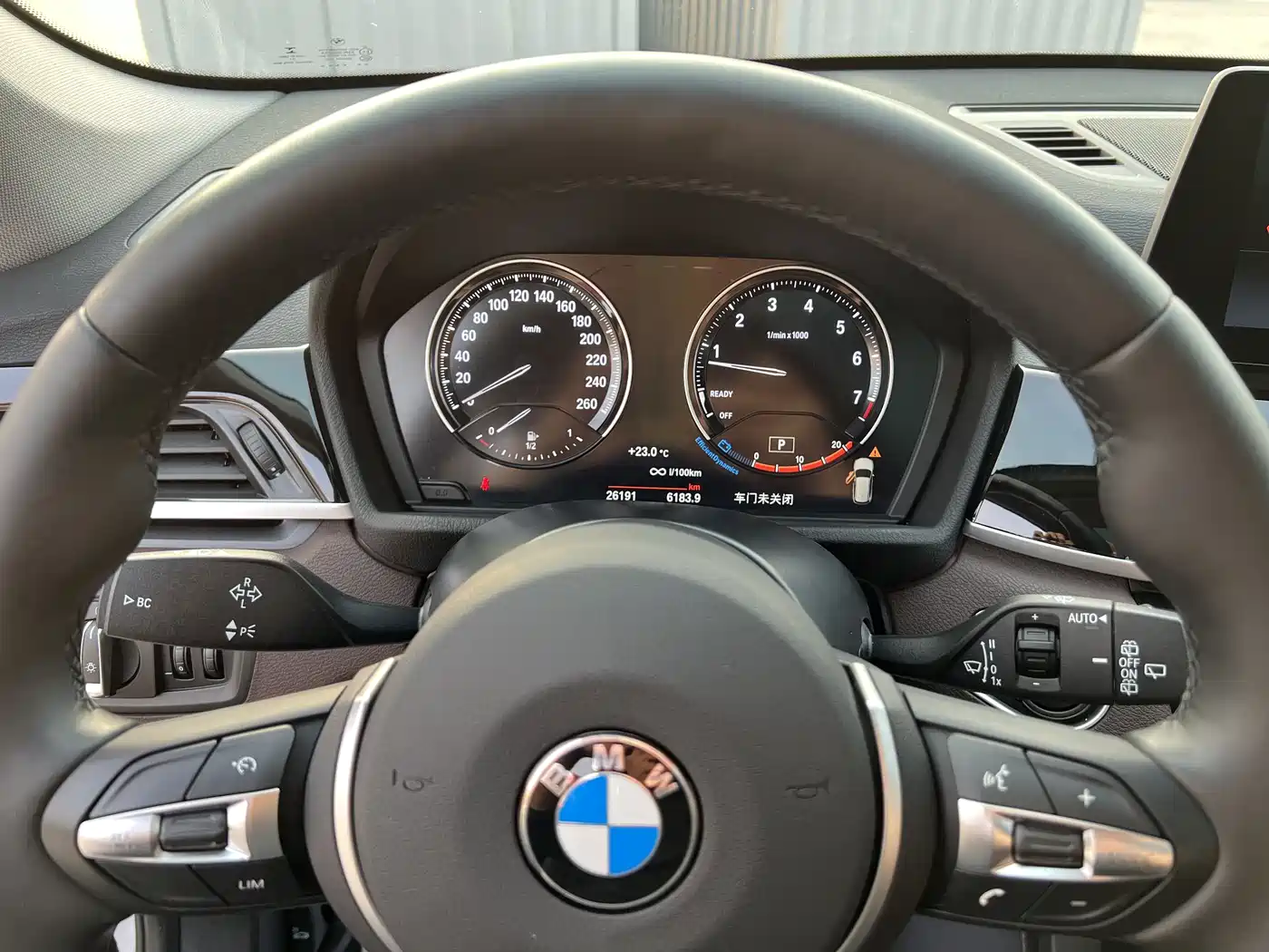 BMW X1 2021 sDrive25Li Leading фото 6