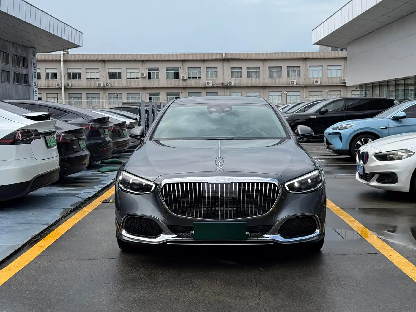 Mercedes-Benz Maybach S-Class