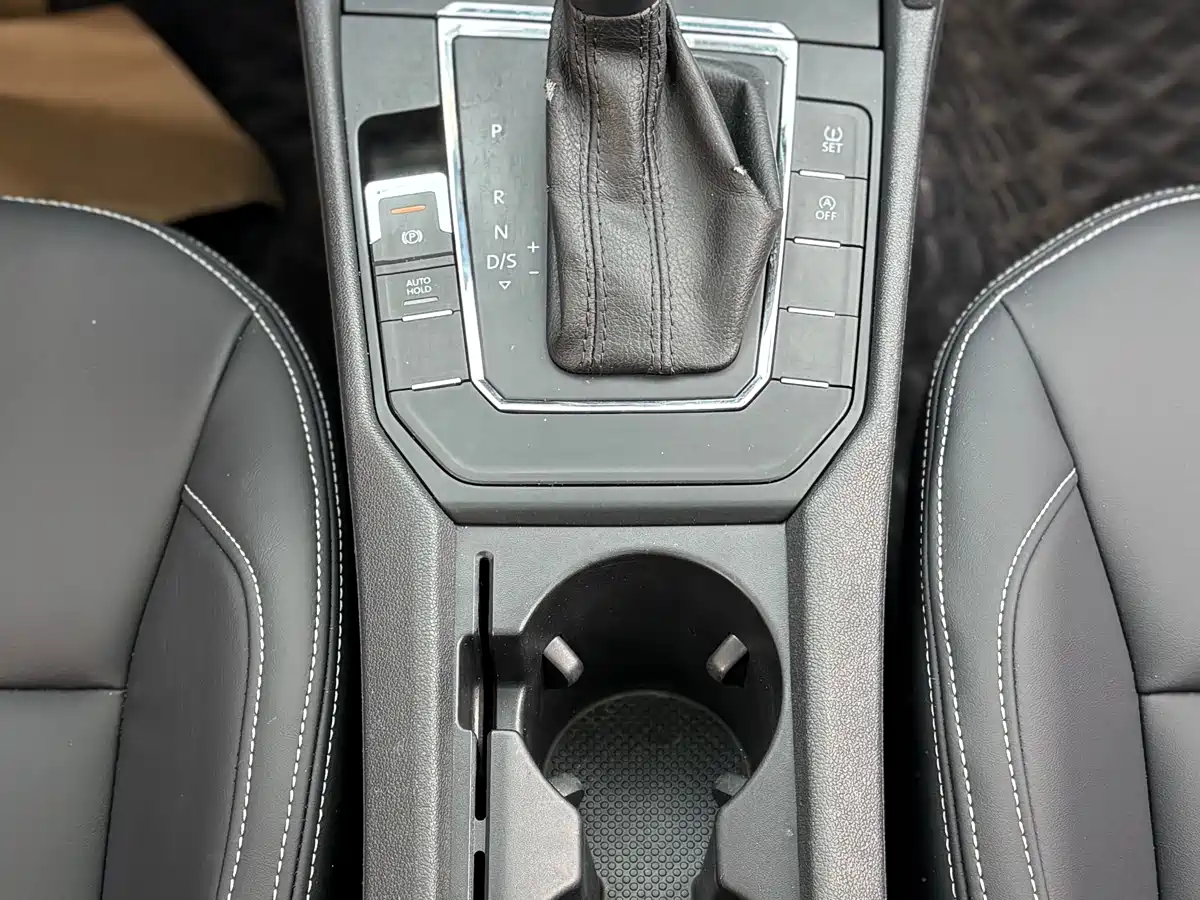Volkswagen Lamando 2018 230TSI DSG Trend Edition фото 15