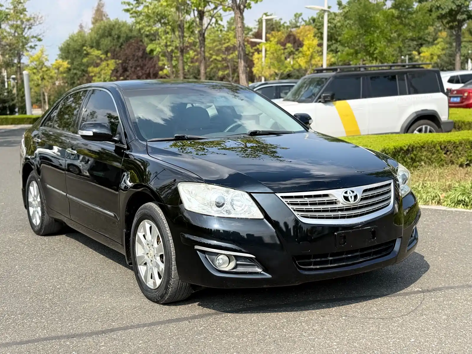 Фото 3 - Toyota Camry