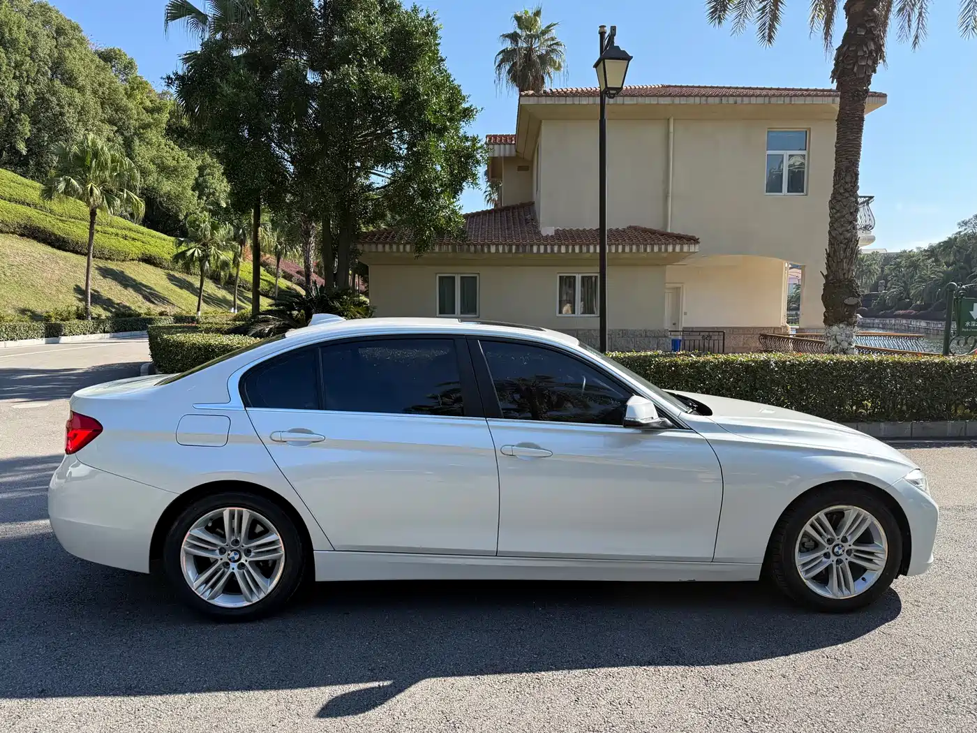 BMW 3 Series 2017 320Li Fashion фото 3