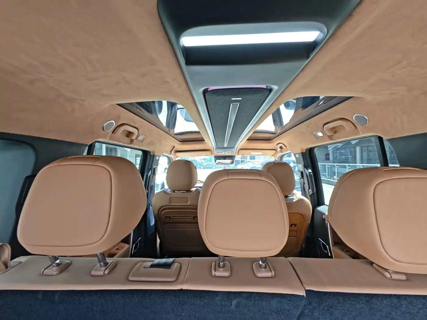 iCAR V27 2026 2026 200KM AWD Falcon 500