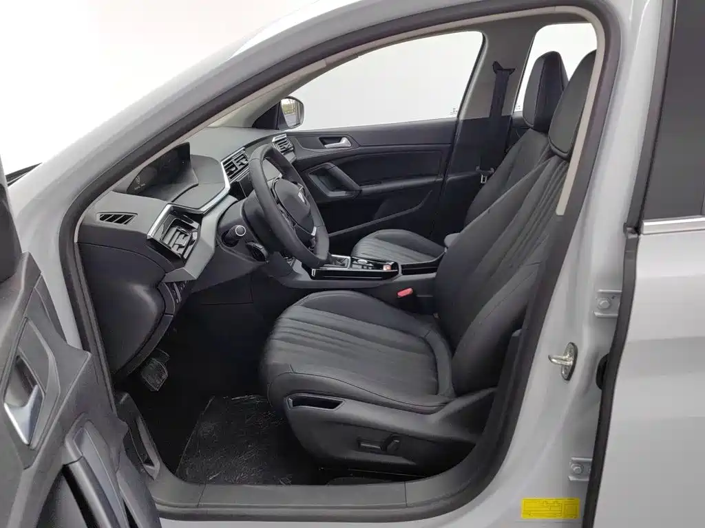 Photo 10 - Peugeot 408