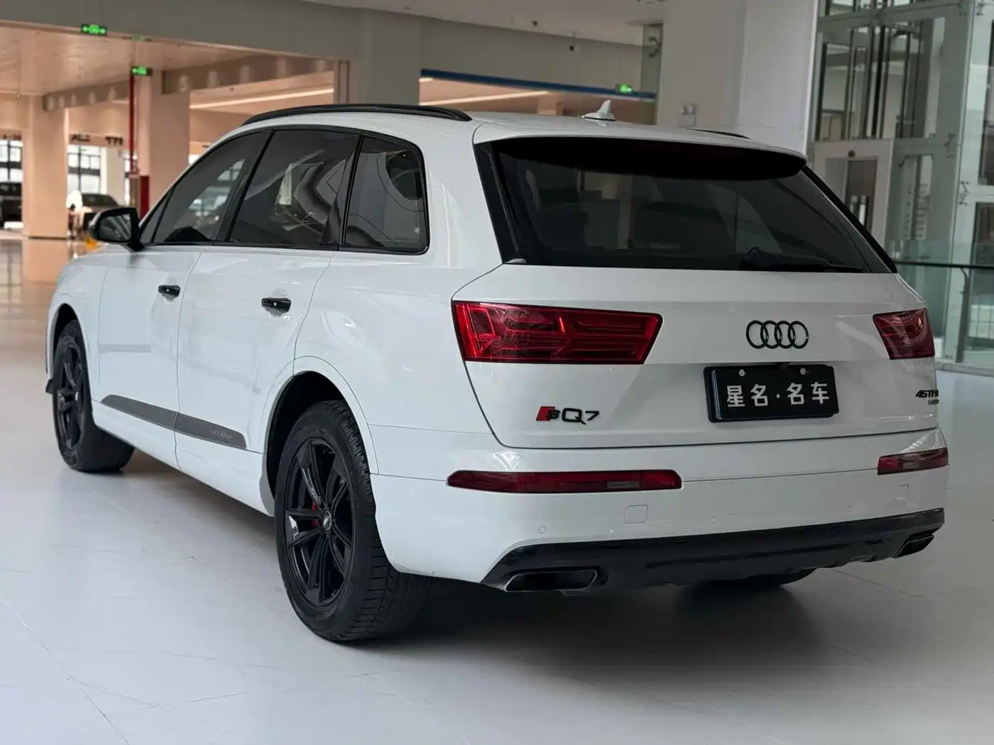 Audi Q7 2016 45 TFSI Technology фото 9