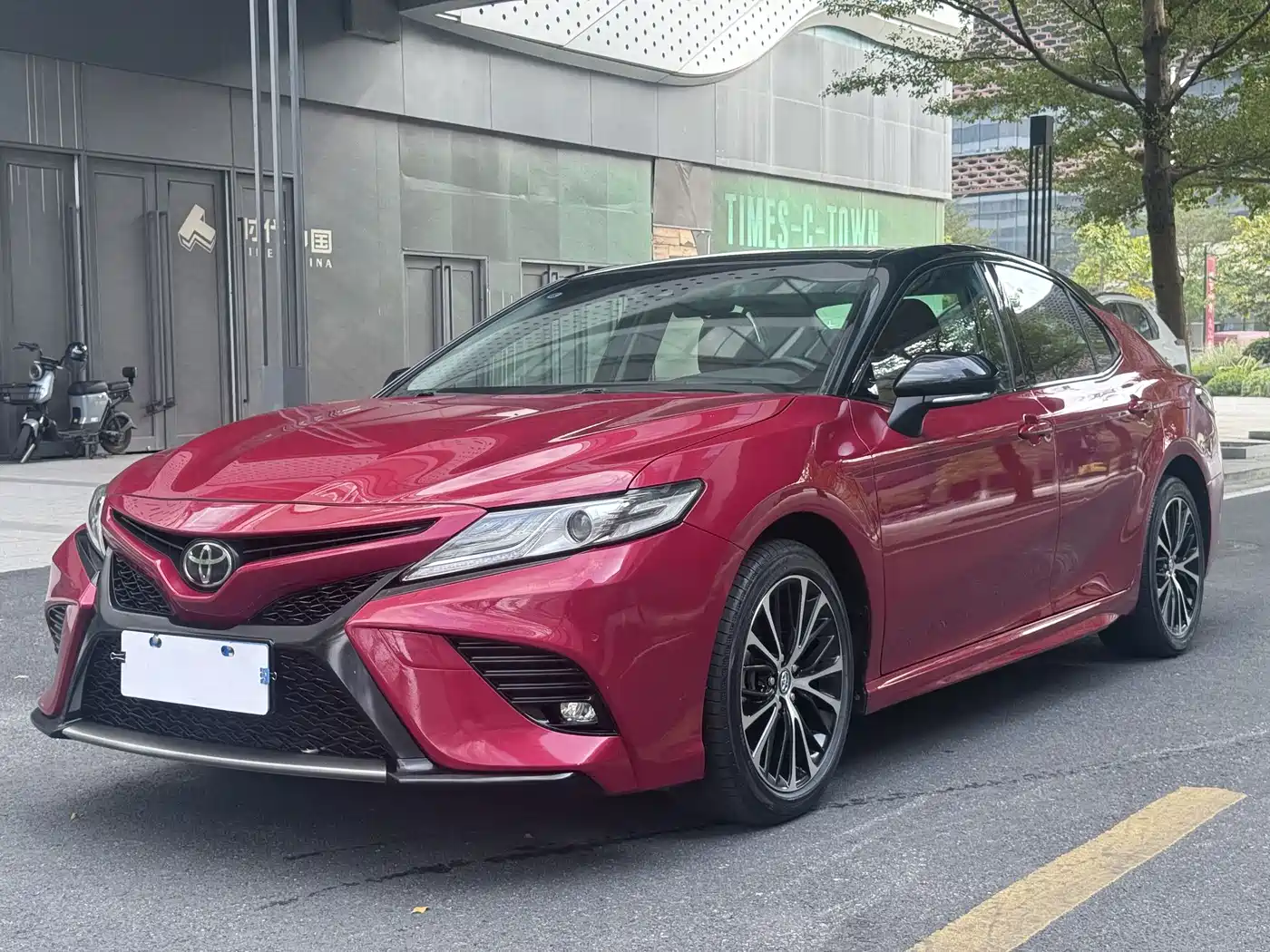 Toyota Camry 2018 2.5S Trend Edition фото 3